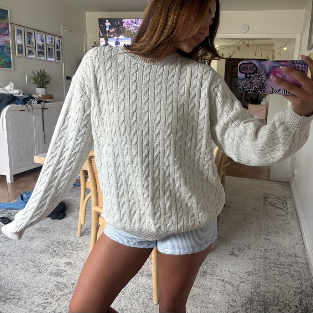Brandy Melville Cable Knit Sweater - Cream